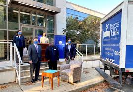 See more ideas about lee industries furniture, lee industries, furniture. Fifth Third Bank Donates Furniture To Beds For Kids