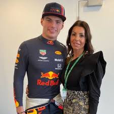 Sophie Kumpen - Mẹ của Max Verstappen Mẹ của Max Verstappen ...