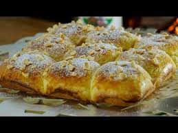 بريوش بالكريمة خفيف كي القطن و بزاف بنين Beriouche Au Creme Liquide Youtube Food Breakfast Bread