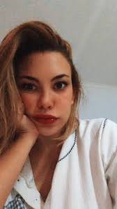 Debora Burna (@deboraburna)