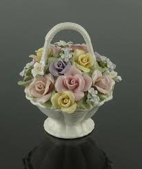 Avangard Evler Icin Kapitemonte Biblolar Avangard Mobilya Modelleri Cicekli Desenler Cicek Dekorasyon Elisleri