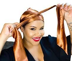 Mara Curry's Instagram, Twitter & Facebook