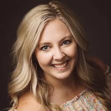 Mandy Blanchard's Instagram, Twitter & Facebook