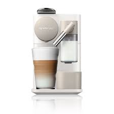 11 a delonghi coffee maker that makes a lot of noise. De Longhi Nespresso Lattissima One Kitchenkapers