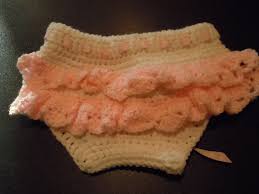 Ruffle crochet diaper cover pattern free. Free Pattern Super Cute Crochet Ruffled Baby Bloomers Knit And Crochet Daily