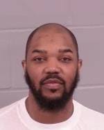 Lowe, Mark Quincy age 36 Booked 05-30-2024 20:40 G