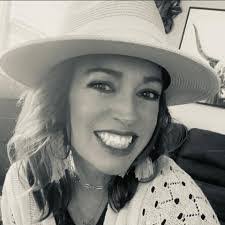 Trisha Biggs's Instagram, Twitter & Facebook