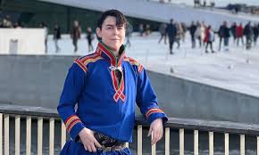 Adrian spiller hovedrollen i nyoppsetning på operaen: