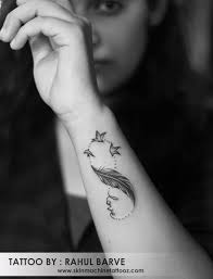 Infinity With Birds Tattoo By Rahul Barve Skin Machine Tattoo Studio Bhopal India Www Skinmac Infinity Tattoo Designs Cool Wrist Tattoos Feather Tattoos