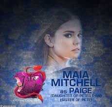 Mia Mitchell As Paige Daughter Of Peter Pan Disney Decendants The Descendants Movie Disney Channel Descendants