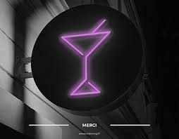 Iridescent cold cup in bling platinum and neon pink Logo Starbucks Redesign On Behance