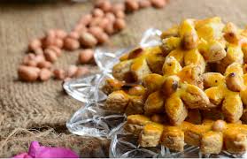 Sejarah singkat kacang tanah merupakan tanaman pangan berupa semak yang berasal dari amerika selatan, tepatnya berasal dari brazilia. 15 Resepi Biskut Raya Tradisional Yang Masih Popular Sehingga Kini Daily Makan