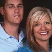 Carrie Lanham's Instagram, Twitter & Facebook