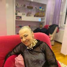 Kayhan yılmaz (d.1970) adında bir oğlu vardır. Iorpetszs 7blm