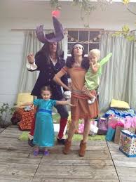 Peter Pan Family Costumes Hook Tiger Lily Tinkerbell Wendy Mommy Daughter Costumes Family Costumes Halloween Costumes For Kids Scary Halloween Party