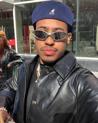 Having Too Much Fun With This 🕺 • • • #fitcheck #reelsinsta  #reelsinstagram #outfitinspo #trendy #baggypants #pinterest  #streetwearstyle #fashionreels #nycfashion #ootd #outfitoftheweek  #streetwear #schoolfits #outfitideas #backtoschooloutfit ...