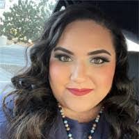 Alisson Ochoa's Instagram, Twitter & Facebook