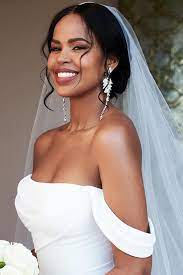 39 Black Women Wedding Hairstyles That Full Of Style Black Wedding Hairstyles Black Brides Hairstyles Wedding Hairstyles With Veil