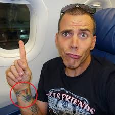 Do not deny yourself the joy of a new tattoo! Steve O S 30 Tattoos Ihre Bedeutung Promi Tattoos