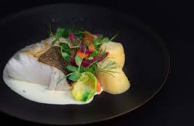 La plupart du temps en offrant des fleurs ou des cartes de vœux. Wallonie 13 Restaurants Ou Commander Un Menu De Saint Valentin Canon Marie Claire Belgique