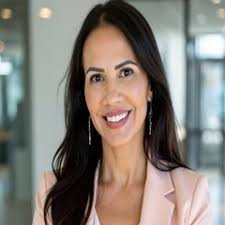 Danielle Howard's Instagram, Twitter & Facebook