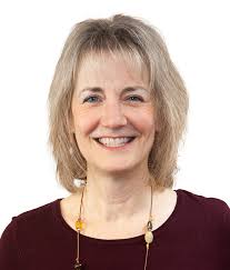 Denise Easter's Instagram, Twitter & Facebook