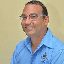 Mr. Christopher Muir