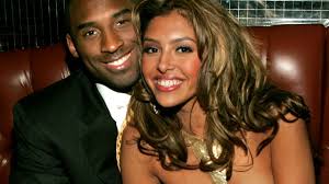 A 14k gold and diamond ring that kobe bryant gave to his mother, pamela, as a gift more than 20 years ago has been sold. Kobe Bryant S Wife Files For Divorce Nbc Los Angeles