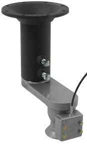 Finding the best gooseneck hitch on the market? Andersen Ranch Hitch 8 Offset Adapter