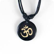 Aum Om Ohm Hindu Buddhist Hinduism Yoga India Yak Bone Carving Pendant Necklace Amulet Lucky Gift Tribal Fashion Jewelry Wish In 2021 Om Pendant Pendant Necklace Hindu Jewelry