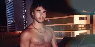 Anthony colette is an actor, known for le juge est une femme (1993), portrait de famille (2020) and royal (2020). Anthony Colette Dals En Couple Il Se Confie Sur Sa Nouvelle Cherie Mce Tv
