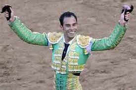 El Zapata" y Luis Bolívar a hombros en la plaza de Apizaco