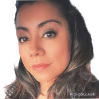 Gloria Pecina's Instagram, Twitter & Facebook