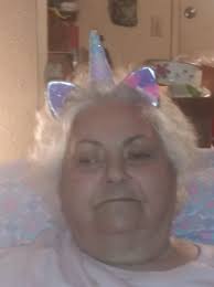 My heart is aching tonight. I am in constant prayer since we moved after  the death of my Mom. I'm trying to speak positivity over my life. I'm  trying to do something