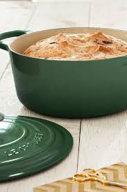 Olive Parmesan Bread Recipe Le Creuset Dutch Oven Recipes Brunch Bread Bread Recipes Homemade