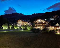 Gemütlich eingerichtete gasträume die ca. 4 Sterne Hotel Hubertus In Brixen Tirol