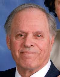 Sara Jagodzinski's Instagram, Twitter & Facebook