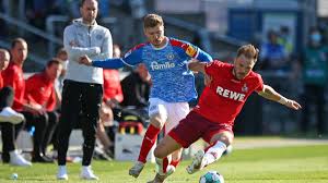 In köln läuft es andersherum als in kiel: Jg1zic8tnhqvfm