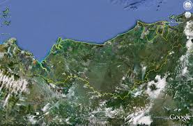 Welcome to the sarawak google satellite map! Google Earth Reveals Stark Contrast Between Sarawak S Damaged Forests And Those In Neighboring Borneo States