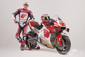 The 2021 fim motogp world championship, will be the premier class of the 73rd f.i.m. Lcr Reveals Livery For Takaaki Nakagami S 2021 Motogp Bike