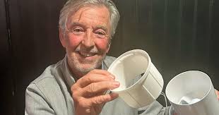 Inventor extraordinaire Rob O'Loughlin has a new product he estimates would  save recreational golfers 10 million putts a year