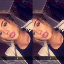 Chloe Collier Hope (@ChloeCollierHo1)