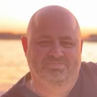 40+ "Daniel Lamont" profiles