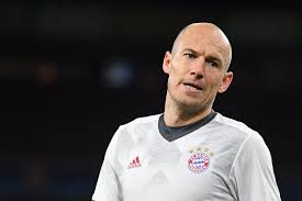 Former groningen, psv eindhoven, chelsea, real madrid and bayern munich winger arjen robben has officially announced his retirement at the age of 37.the dutchman communicated his decision through. Du Musst Weg Arjen Robben Packt Uber Abschied Von Real Madrid Aus