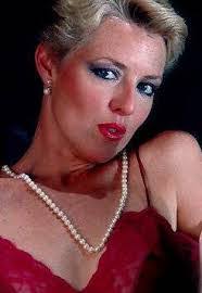 Juliet Anderson's Instagram, Twitter & Facebook