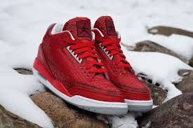 Air Jordan 3 Valentines By Jbf Customs Sneakernews Com Valentine Jordans Air Jordans Retro Air Jordans