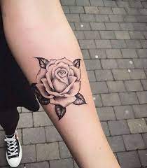 33 Small Meaningful Wrist Tattoo Ideas Rose Tattoos Tattoos Rose Tattoo