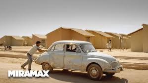 After robbing the hotel, the tender trio's getaway comes to a crashing hault. City Of God 2002 Official Trailer Crime Drama Hd Youtube