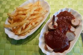 Currysauce Zu Currywurst Von Kochsozi Chefkoch In 2020 Currywurst Currysauce Essen Rezepte