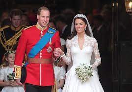 William said using diana's ring was my way of making sure my mother didn't miss out on today and the excitement. Kate Middleton Et Le Prince William La Drole D Histoire Derriere Leur Gateau De Mariage Elle
